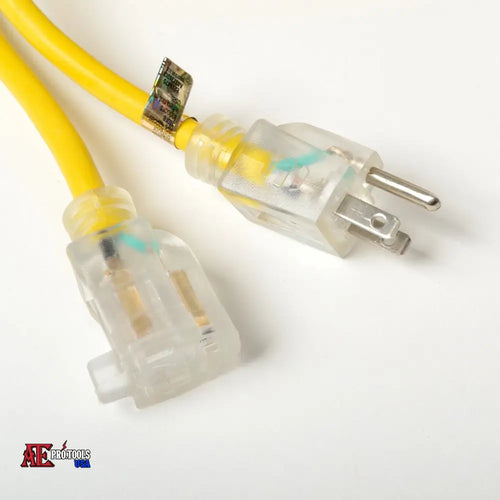 100ft 14/3 Outdoor Extension Cord with Indicator Light U.L.
